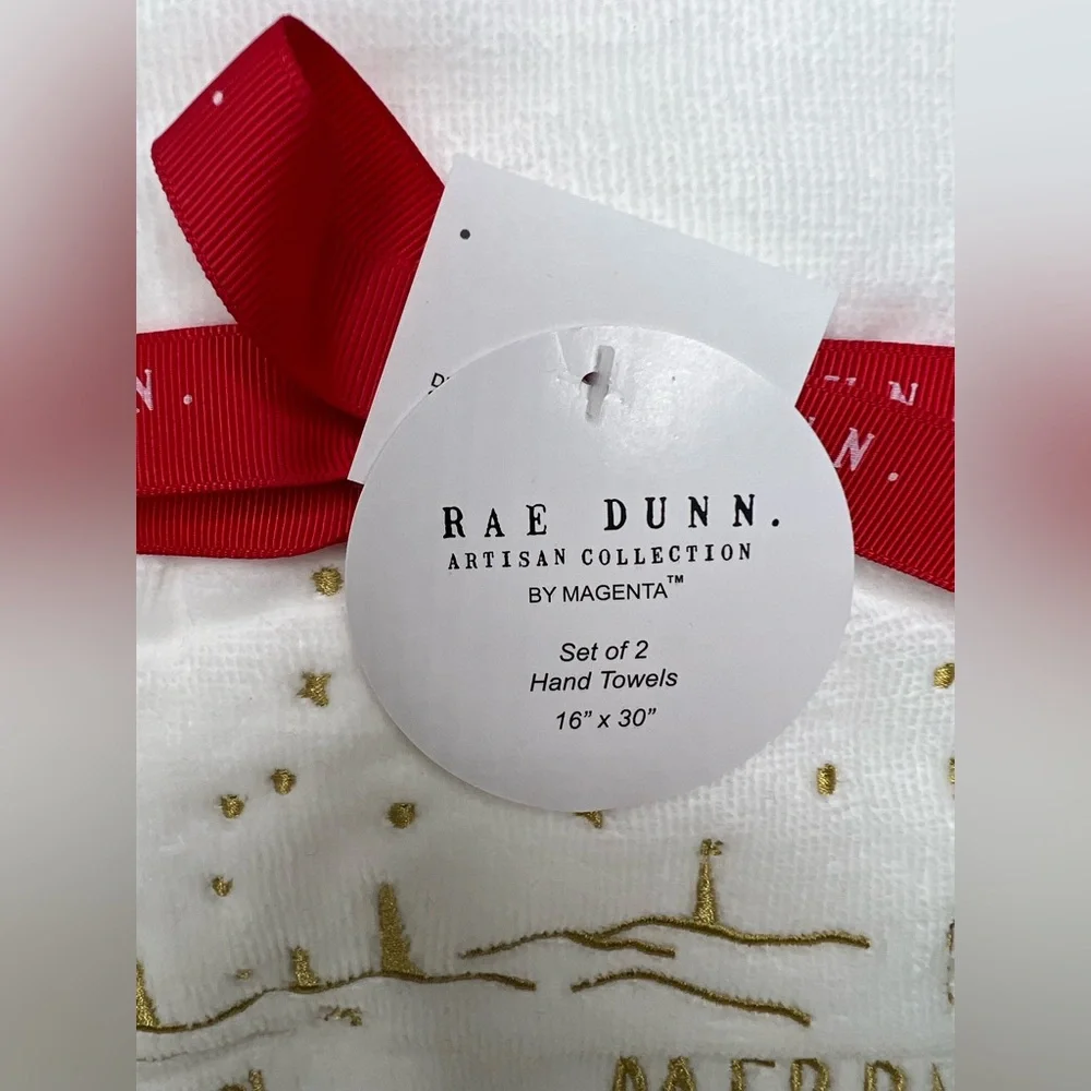 Brand New-Rae Dunn 2-piece Hand Towel Set